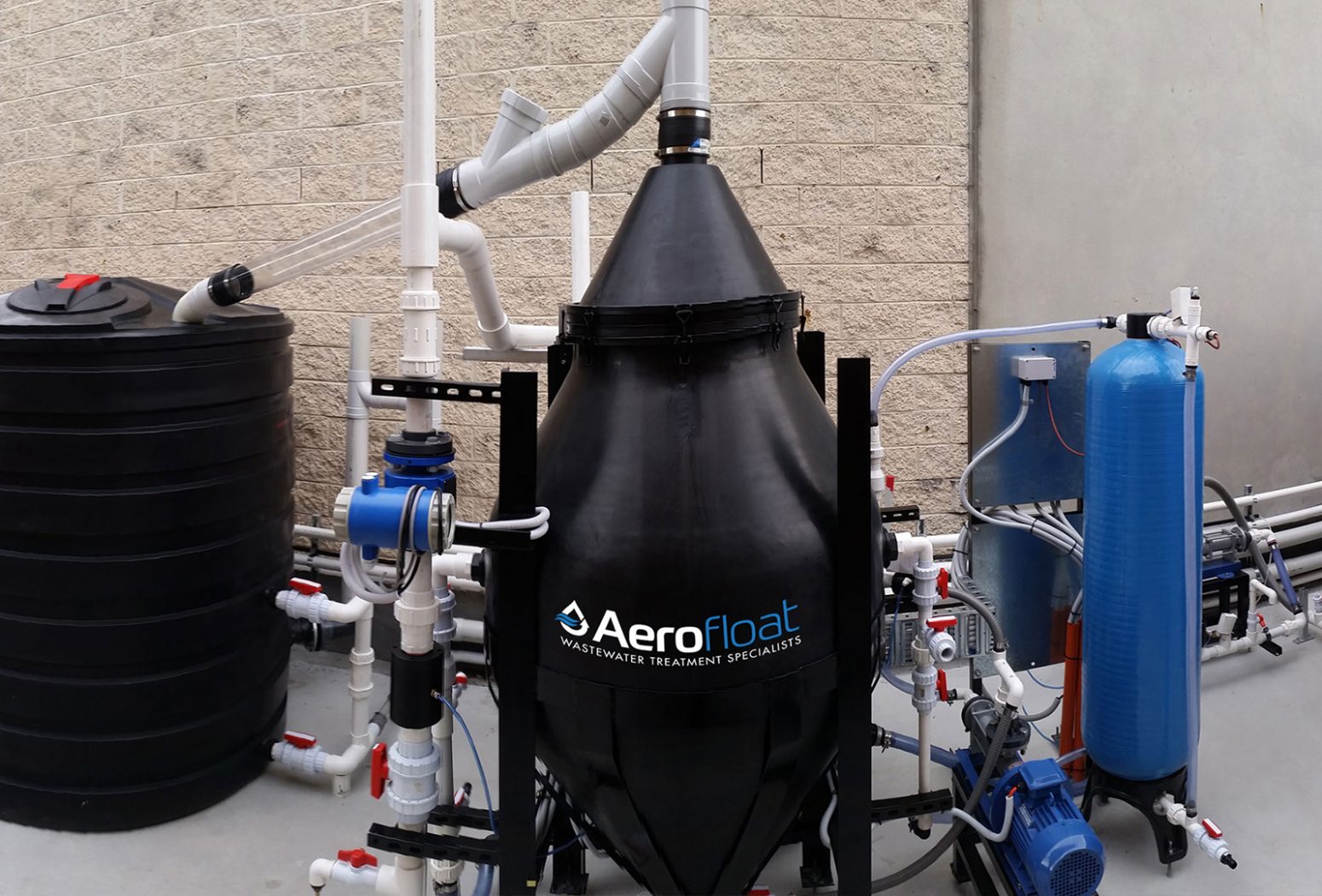 DAF dissolved air flotation wastewater treatment - Aerofloat